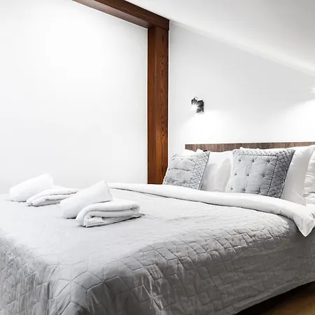 Апартаменты Househost Apartment:bracka 3/15b Краков